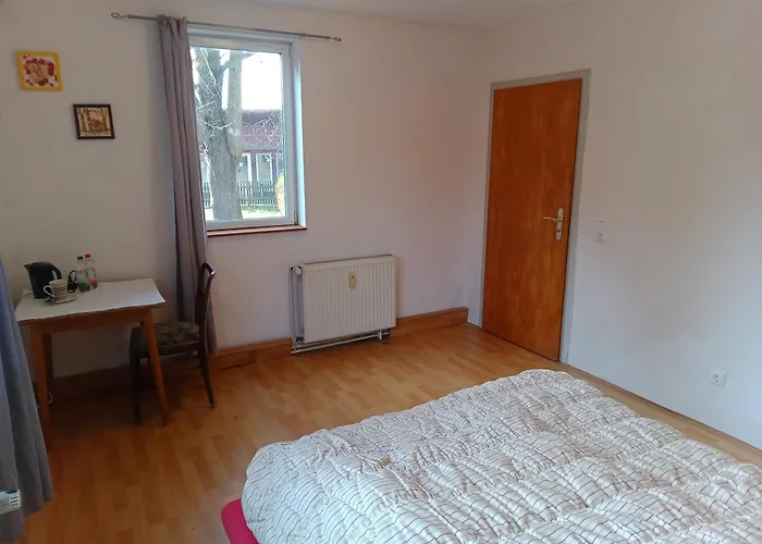 Gaestezimmer Im * Kneitlingen